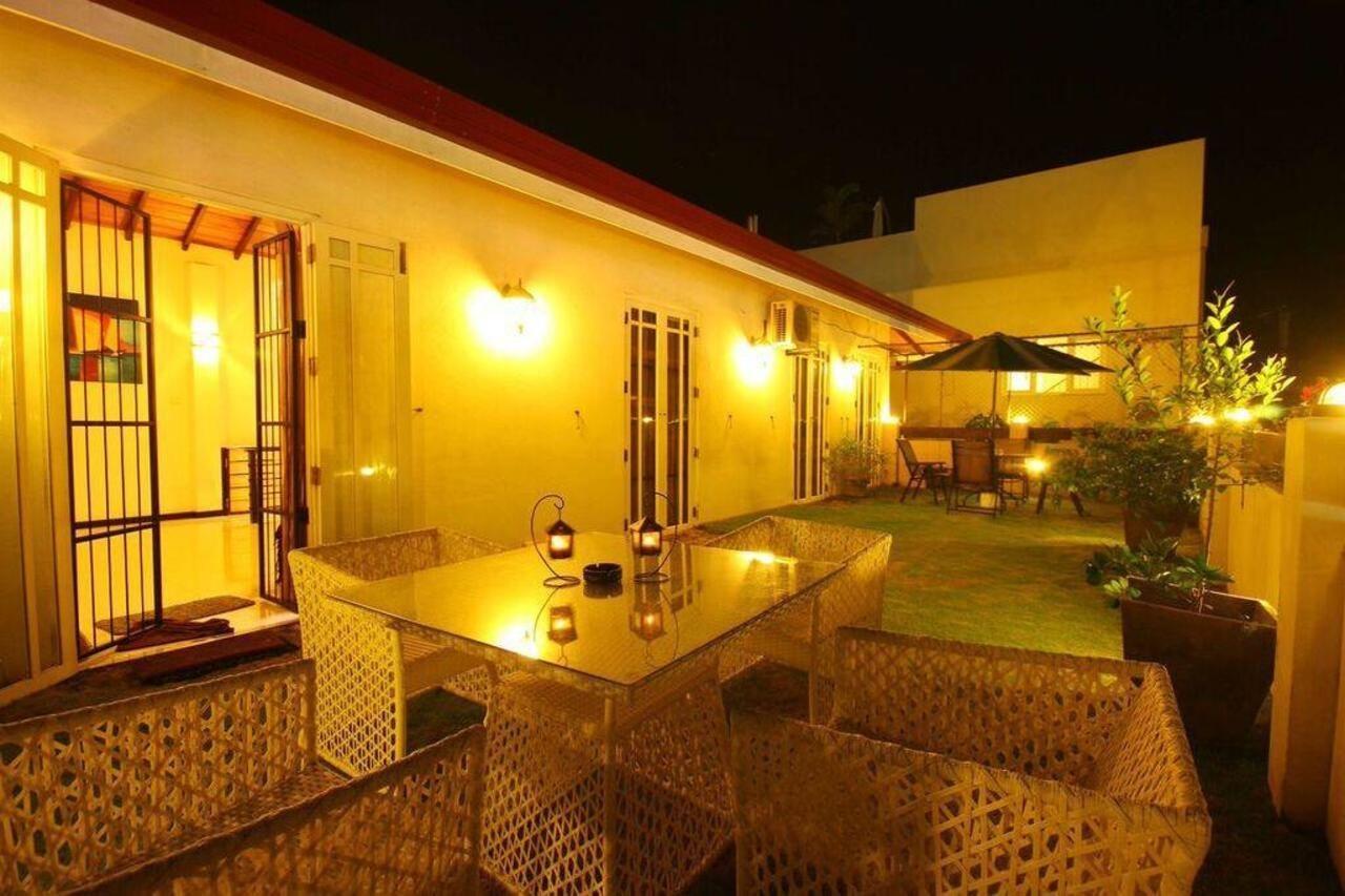 Blue Water Boutique Hotel Negombo Exterior photo